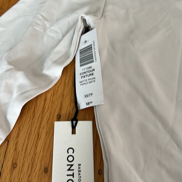 BRAND NEW! Aritzia Babaton Contour Fixture bodysuit XS matte pearl white - Picture 3 of 4